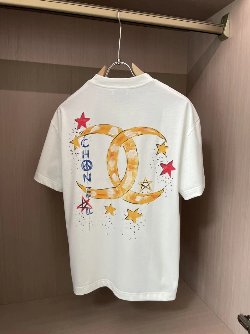 Chanel T-Shirts Sophisticated 111341