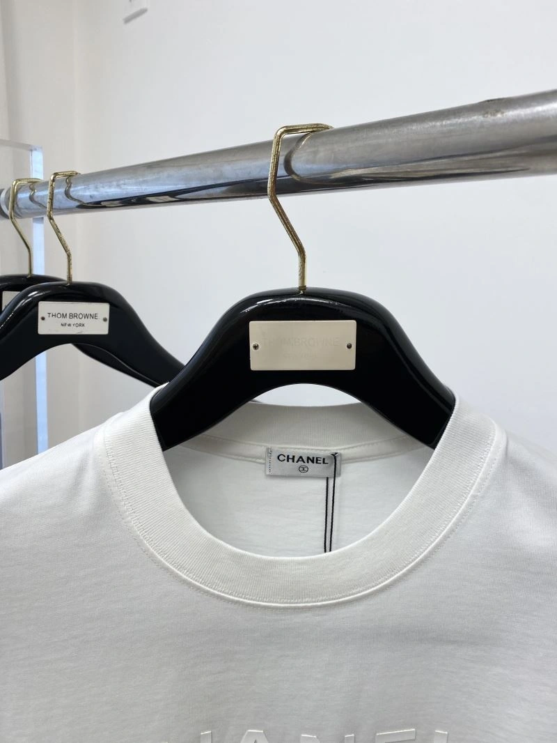 FashionForward Chanel T-Shirts 111323