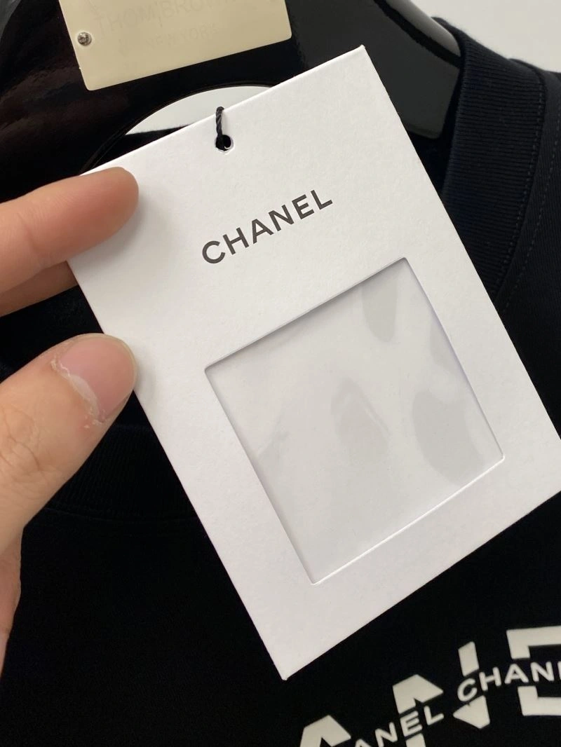Chanel T-Shirts Vibrant 111321