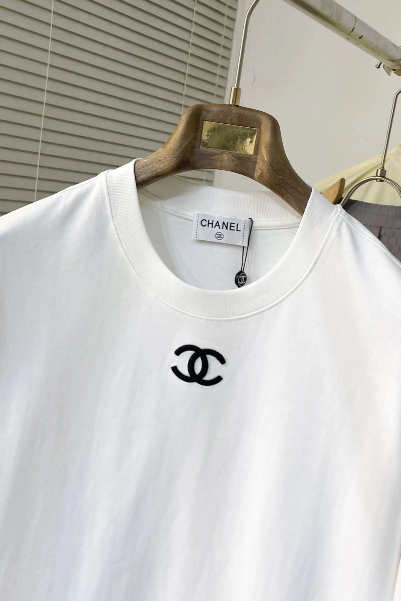Chanel T-Shirts AllSeason 111322