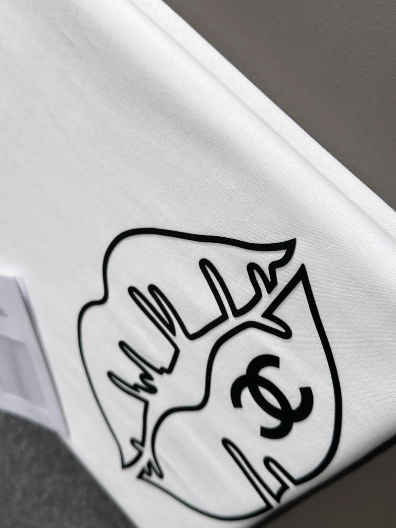 TravelReady Chanel T-Shirts 111306