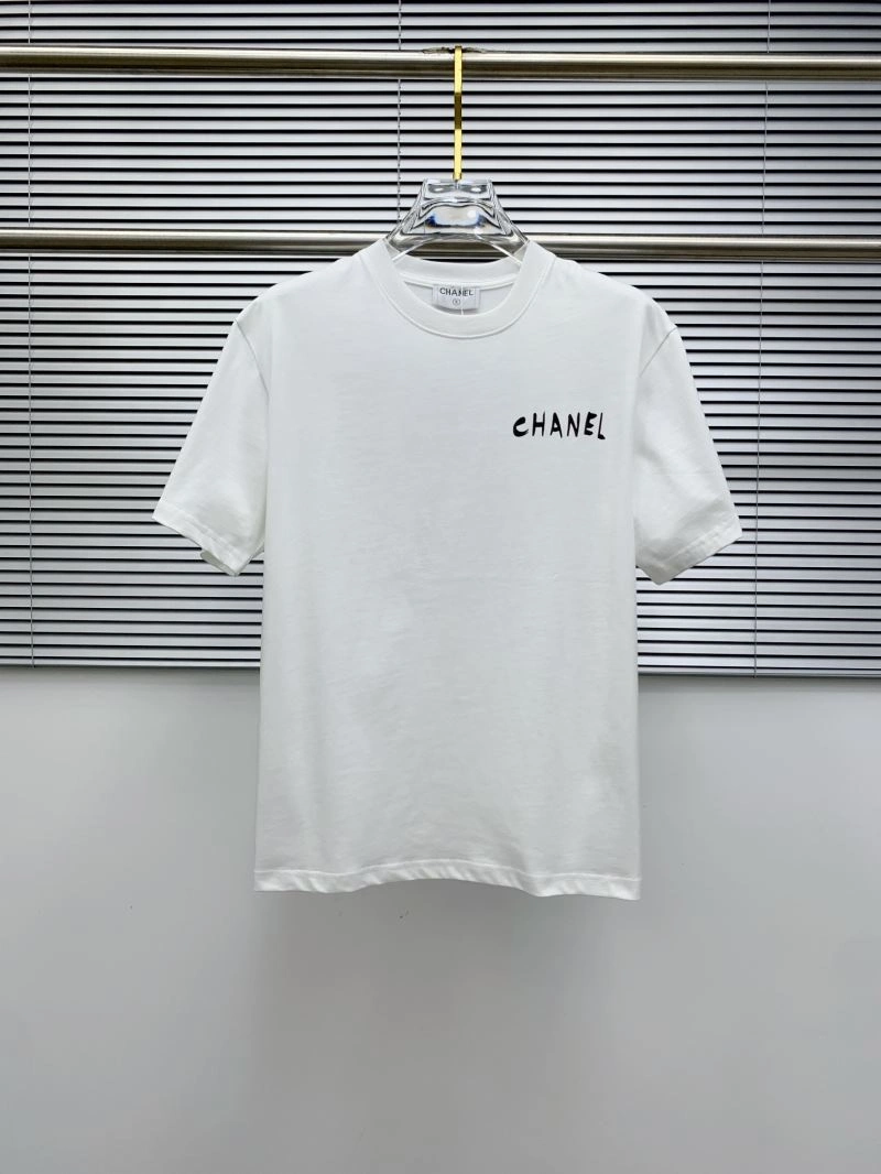 Chanel T-Shirts Versatile 111317