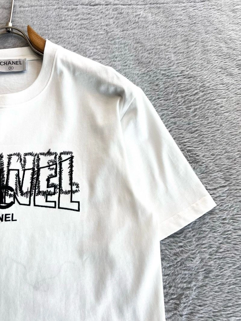 Chanel T-Shirts Timeless 111290