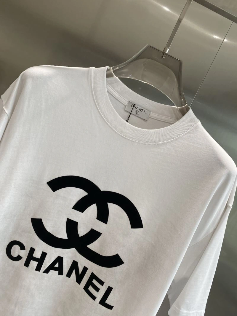 Chanel T-Shirts Lightweight 111293