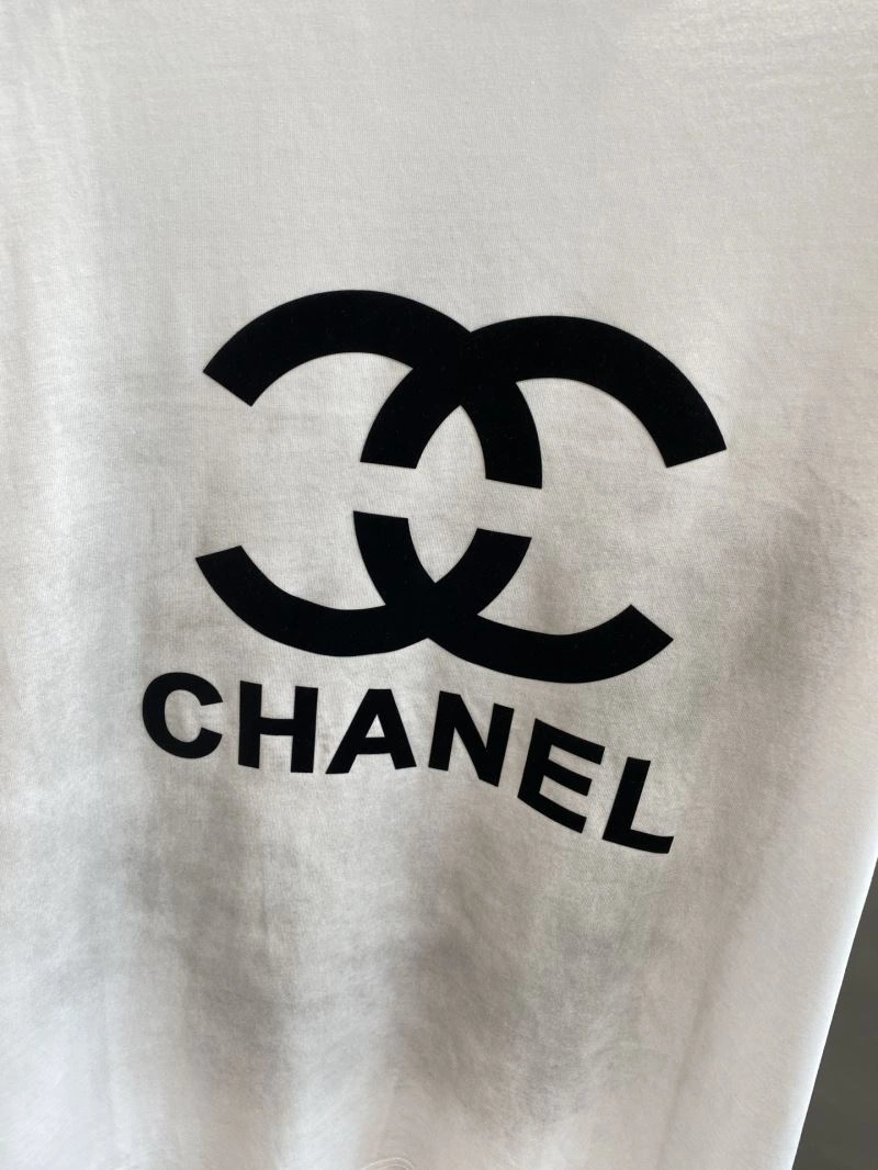 Chanel T-Shirts Lightweight 111293