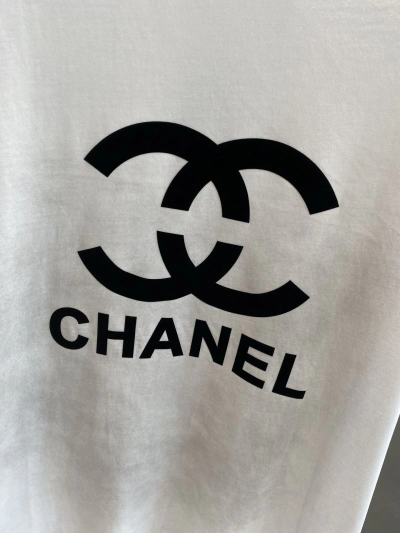 Chanel T-Shirts Lightweight 111293