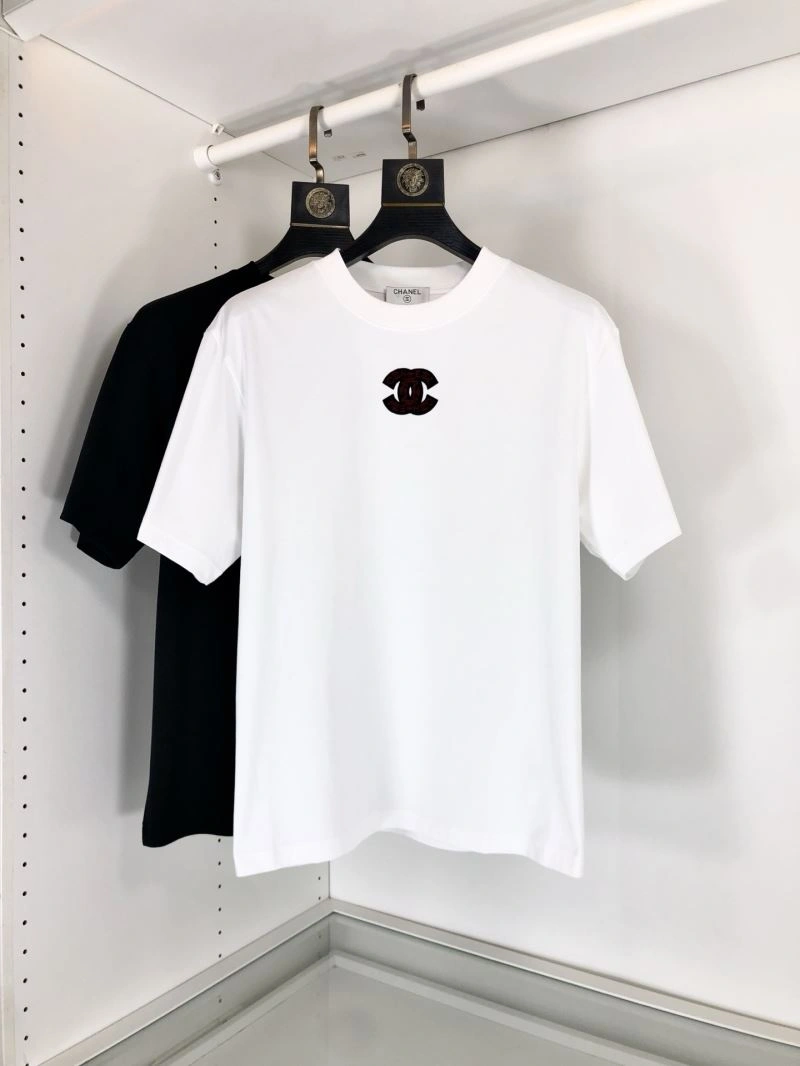 Reliable Chanel T-Shirts 111278