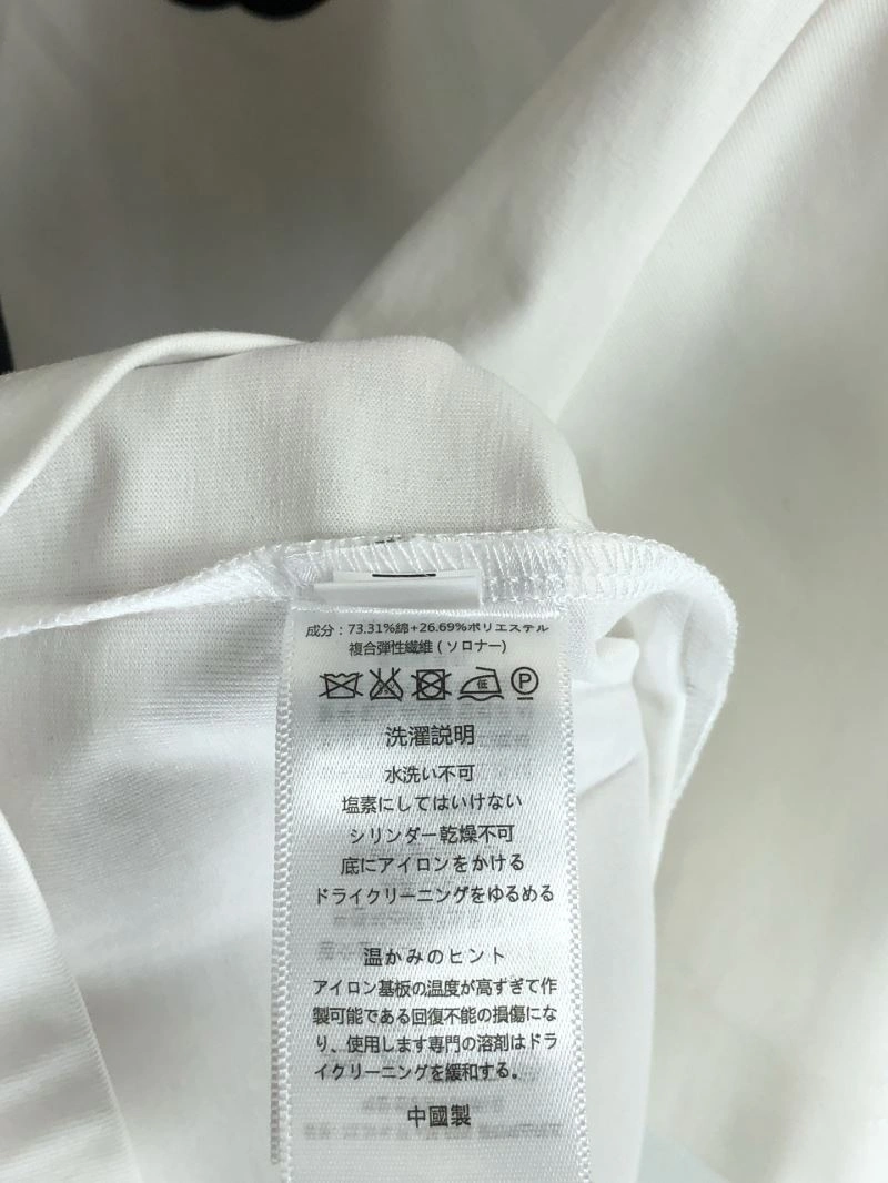 Reliable Chanel T-Shirts 111278
