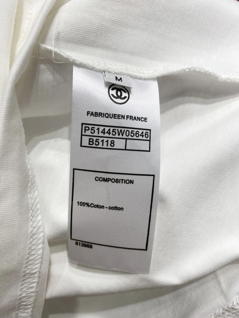 Chanel T-Shirts Effortless 111275