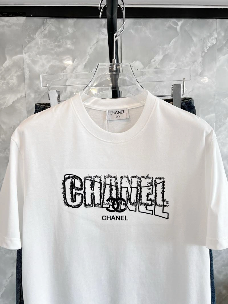 Stylish Chanel T-Shirts 111237