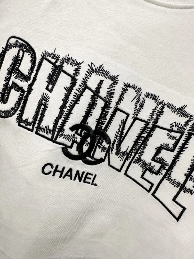 Classic Chanel T-Shirts 111217