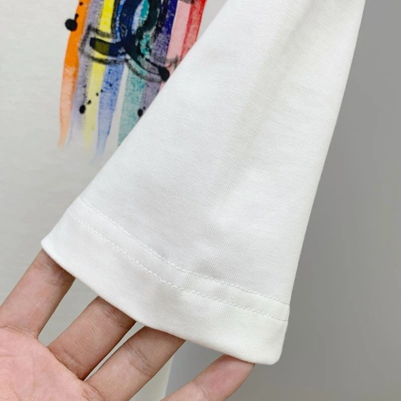 WaterResistant Chanel T-Shirts 111227