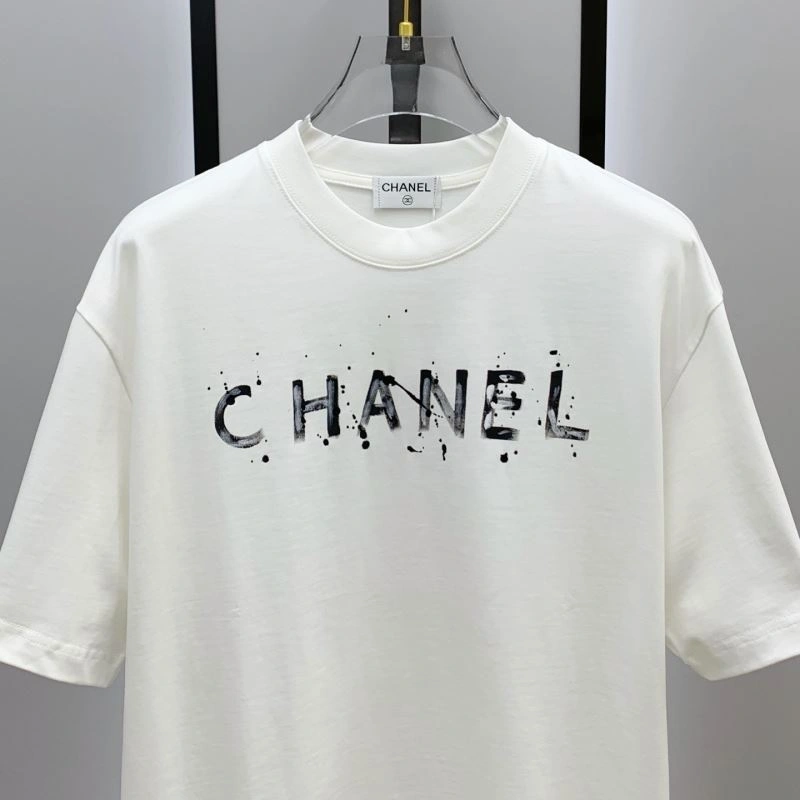 Sustainable Chanel T-Shirts 111209