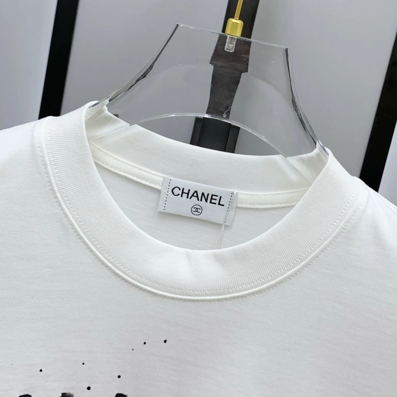 Sustainable Chanel T-Shirts 111209