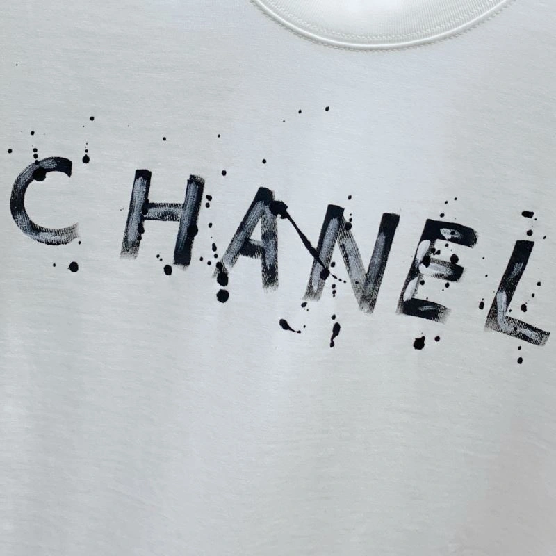 Sustainable Chanel T-Shirts 111209