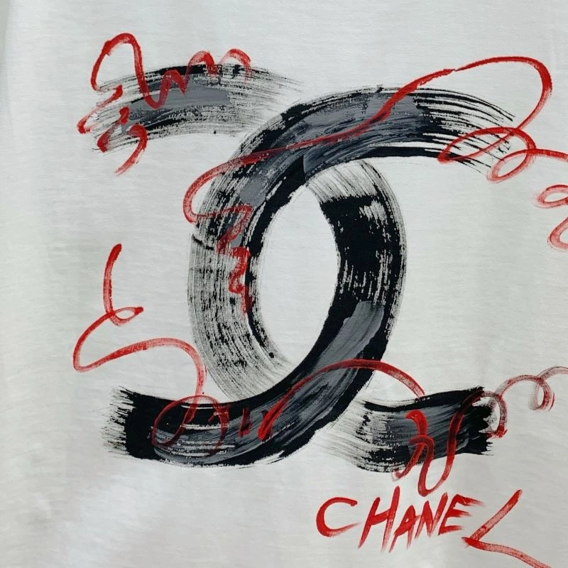 Sustainable Chanel T-Shirts 111209