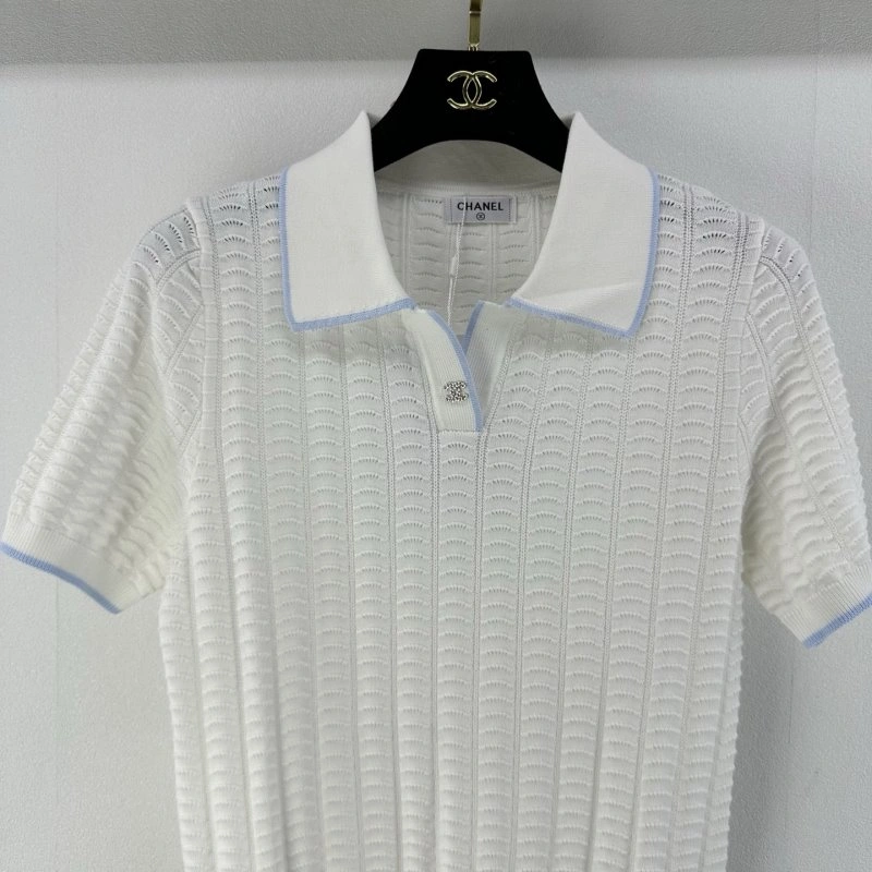 Chanel T-Shirts Neat 109718