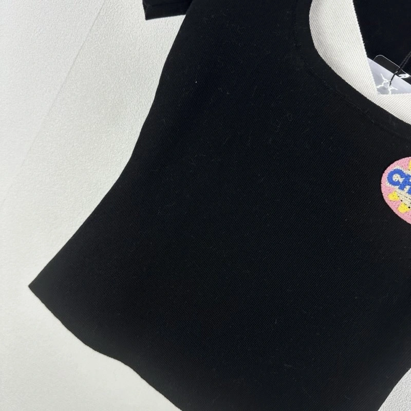 Trendy Chanel T-Shirts 109701
