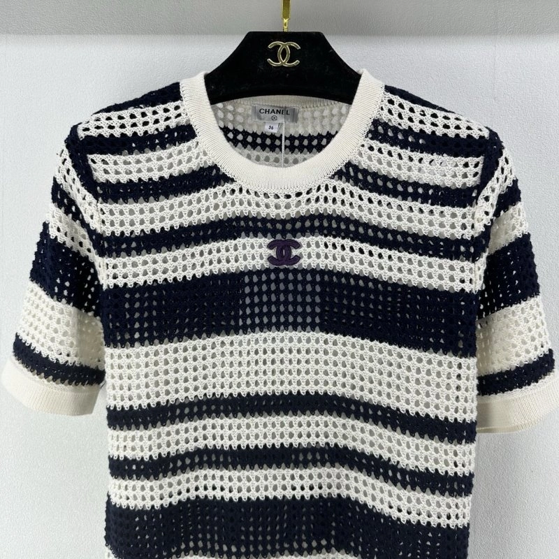 Stylish Chanel T-Shirts 109700