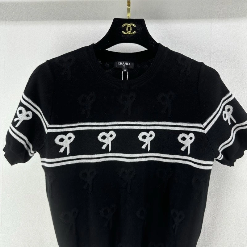Chanel T-Shirts Contemporary 109703