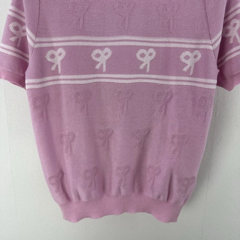 Chanel T-Shirts Stretchable 109695