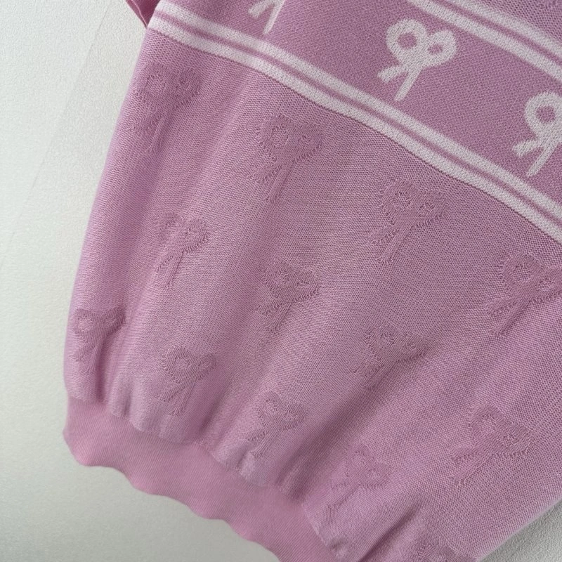 Chanel T-Shirts Stretchable 109695