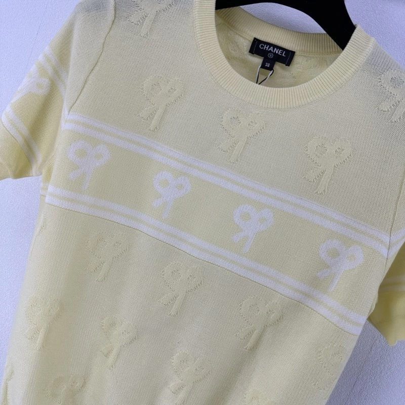 Chanel T-Shirts EasyMatch 109686