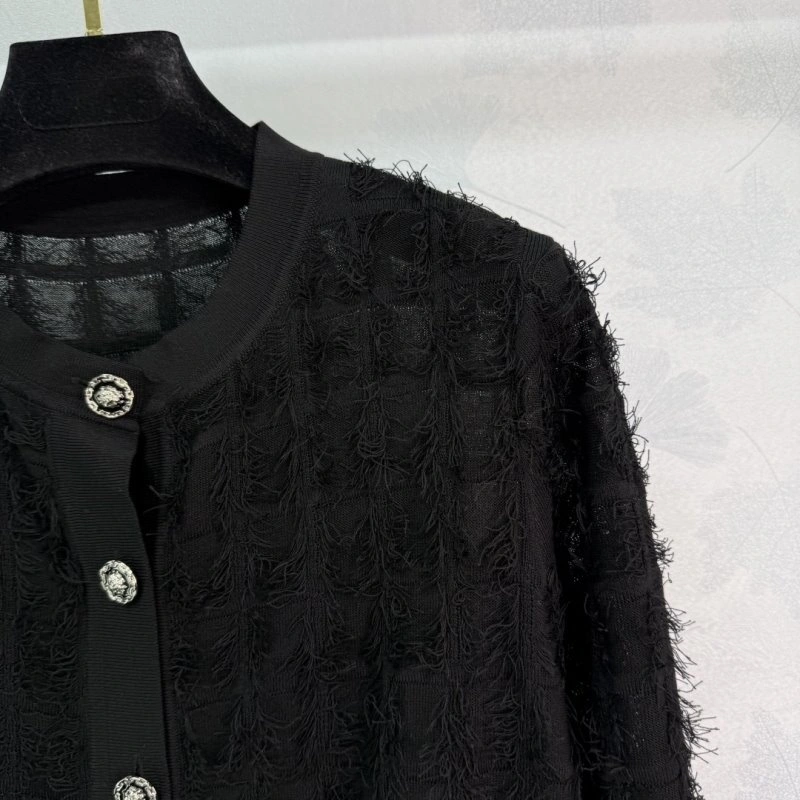 Chanel T-Shirts Minimalist 109688