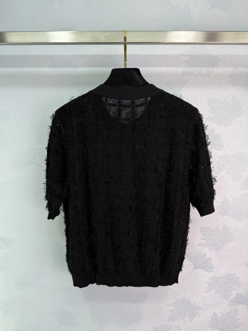 Chanel T-Shirts Minimalist 109688