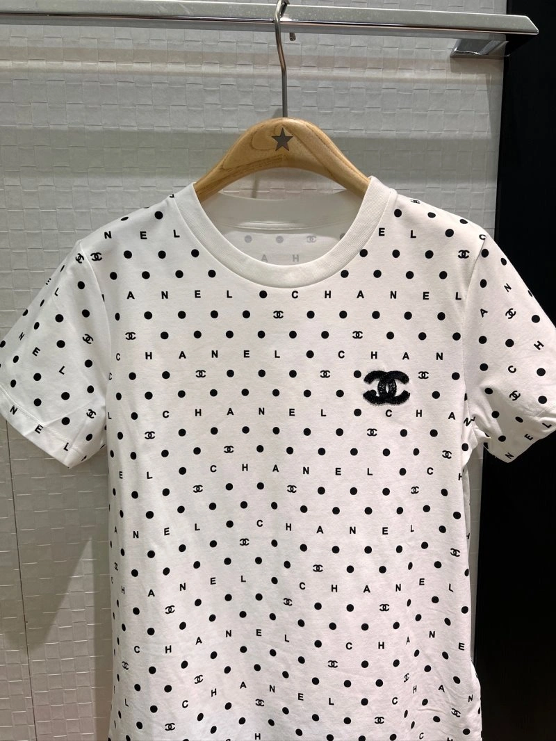 Chanel T-Shirts HighQuality 109685