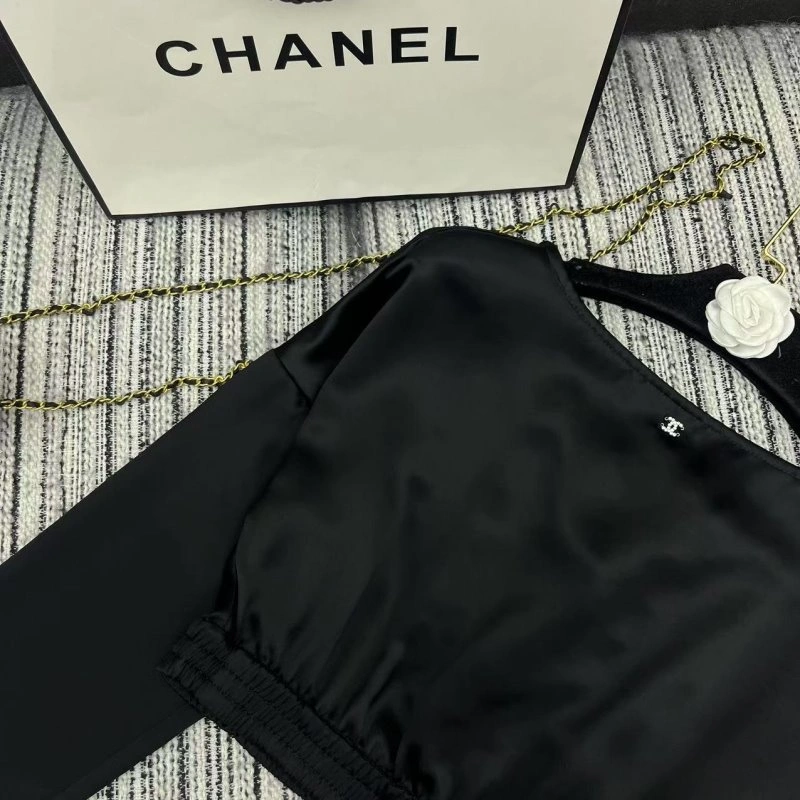 Chanel T-Shirts FreshLook 109675
