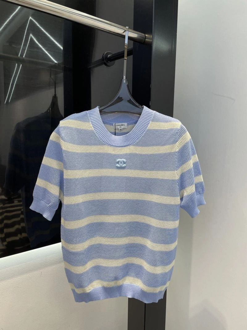 Minimalist Chanel T-Shirts 109662