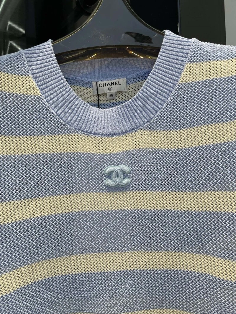 Minimalist Chanel T-Shirts 109662