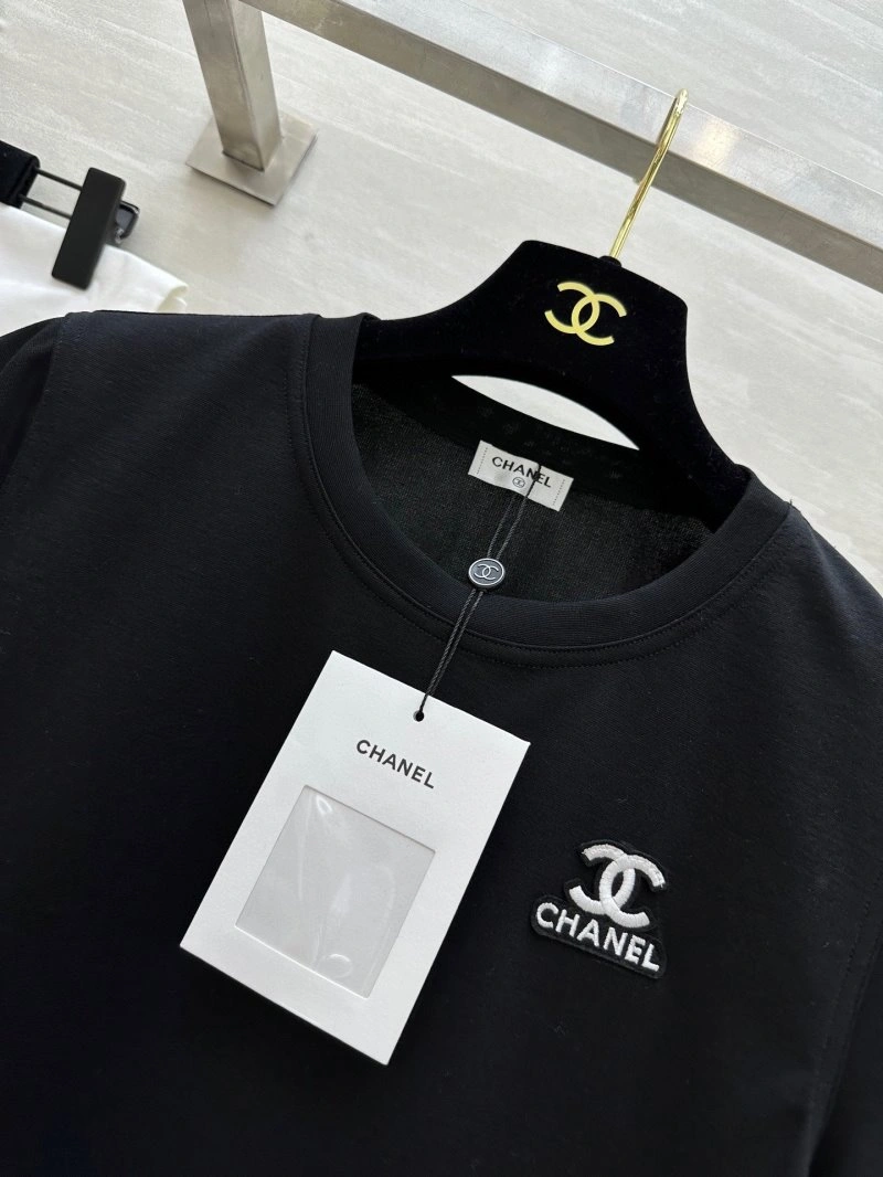 Chanel T-Shirts MultiPurpose 109666