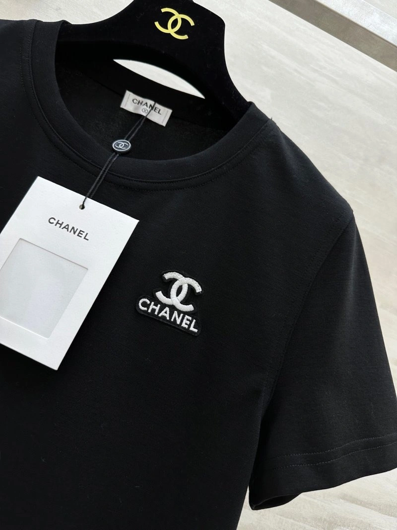 Chanel T-Shirts MultiPurpose 109666