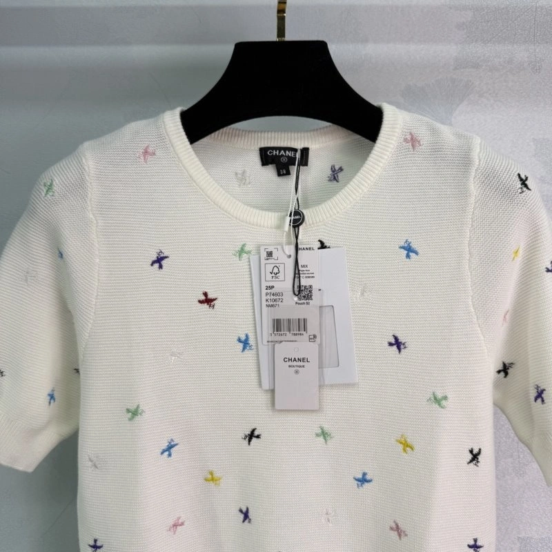 Affordable Chanel T-Shirts 109650