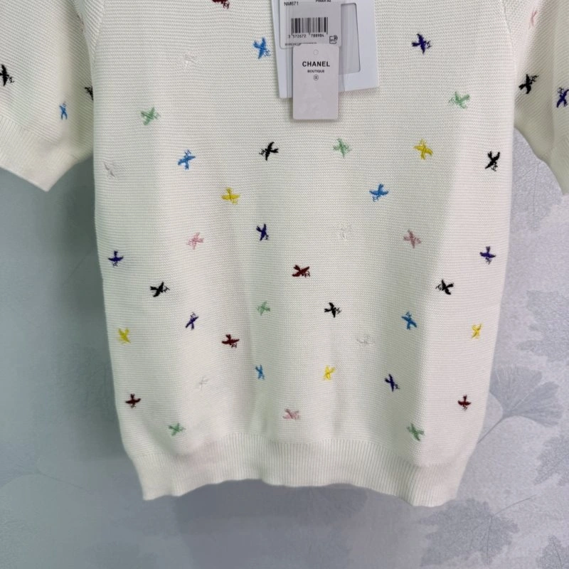 Affordable Chanel T-Shirts 109650