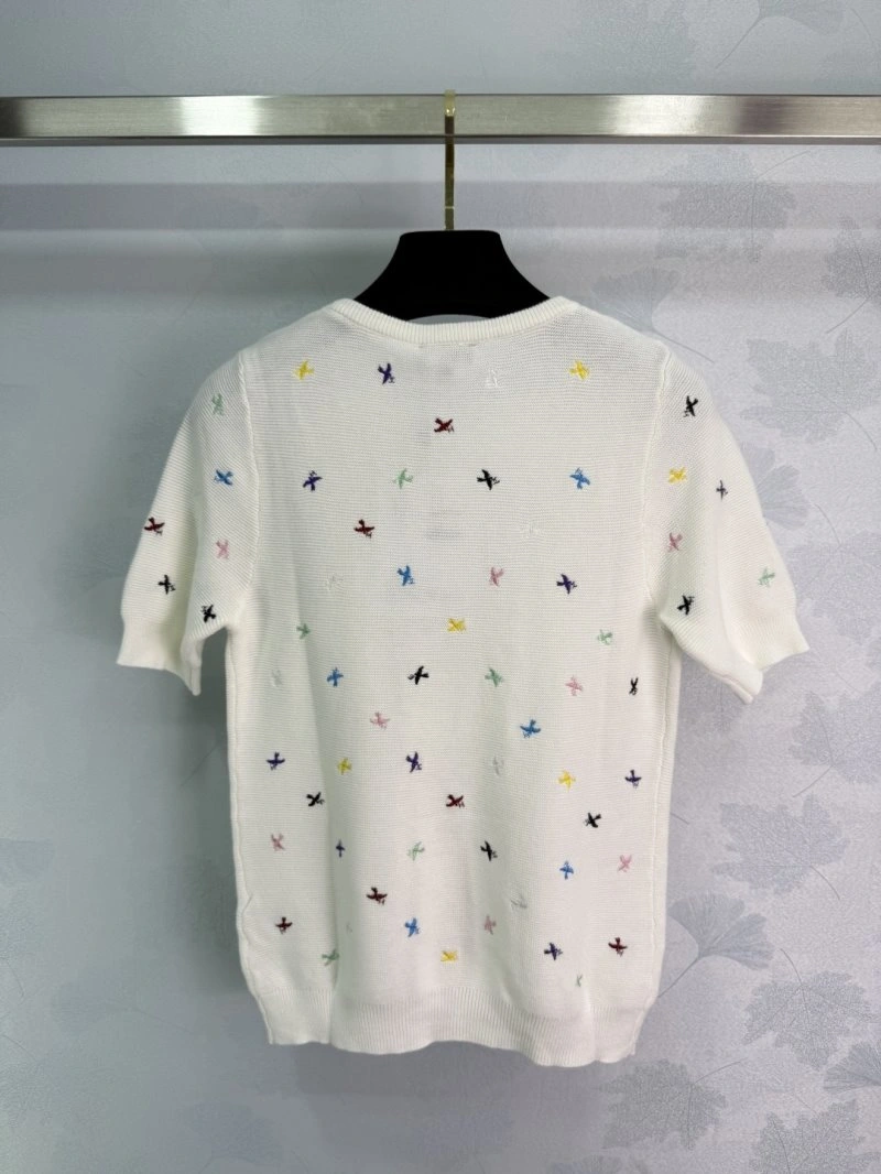 Affordable Chanel T-Shirts 109650