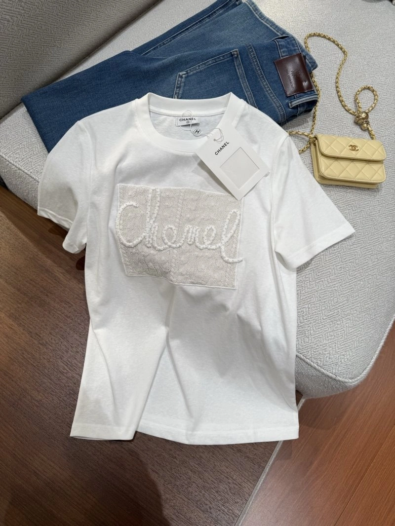 Cozy Chanel T-Shirts 109659