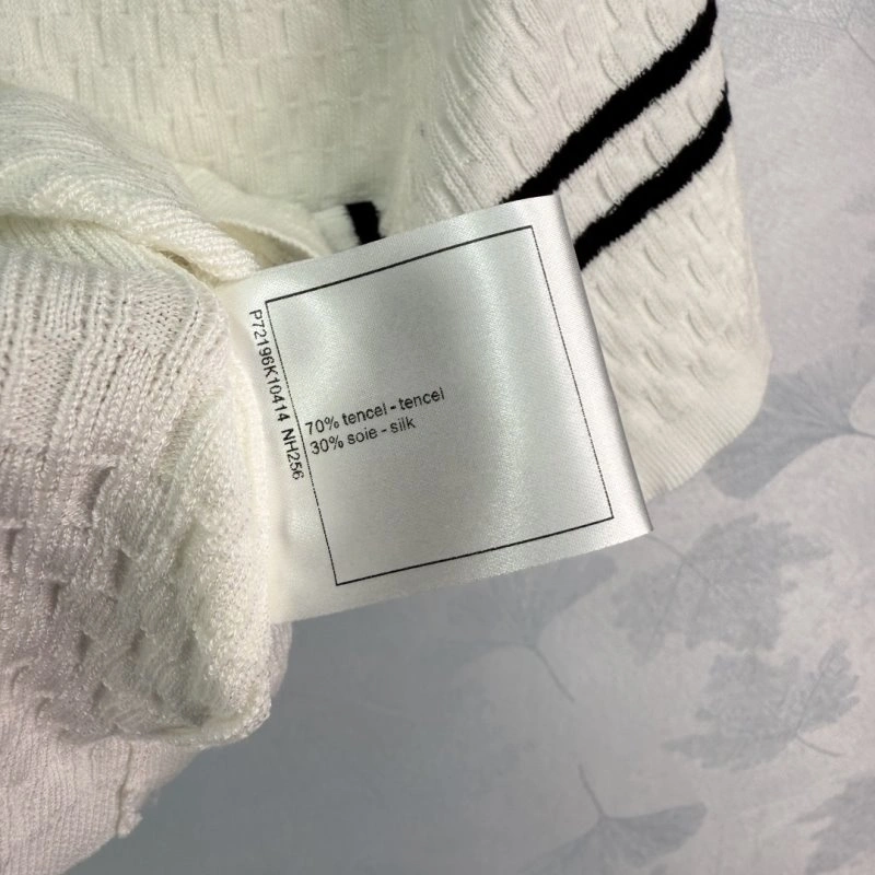 Chanel T-Shirts Durable 109668