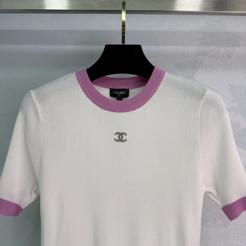 Stylish Chanel T-Shirts 109643