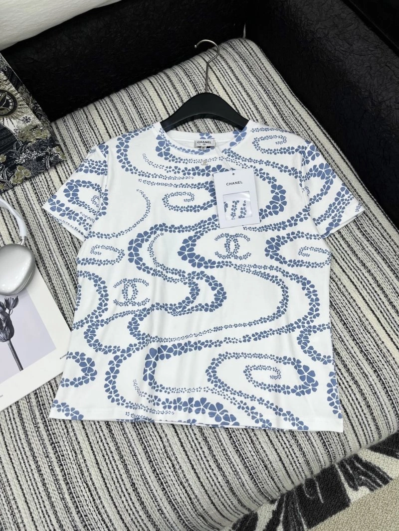 Chanel T-Shirts SmoothTexture 109640