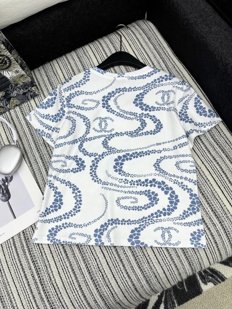 Chanel T-Shirts SmoothTexture 109640