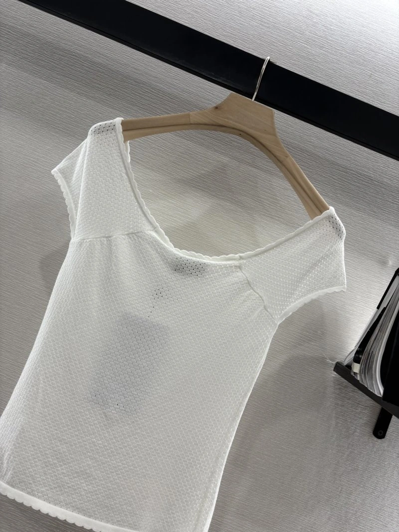 RelaxedFit Chanel T-Shirts 109638