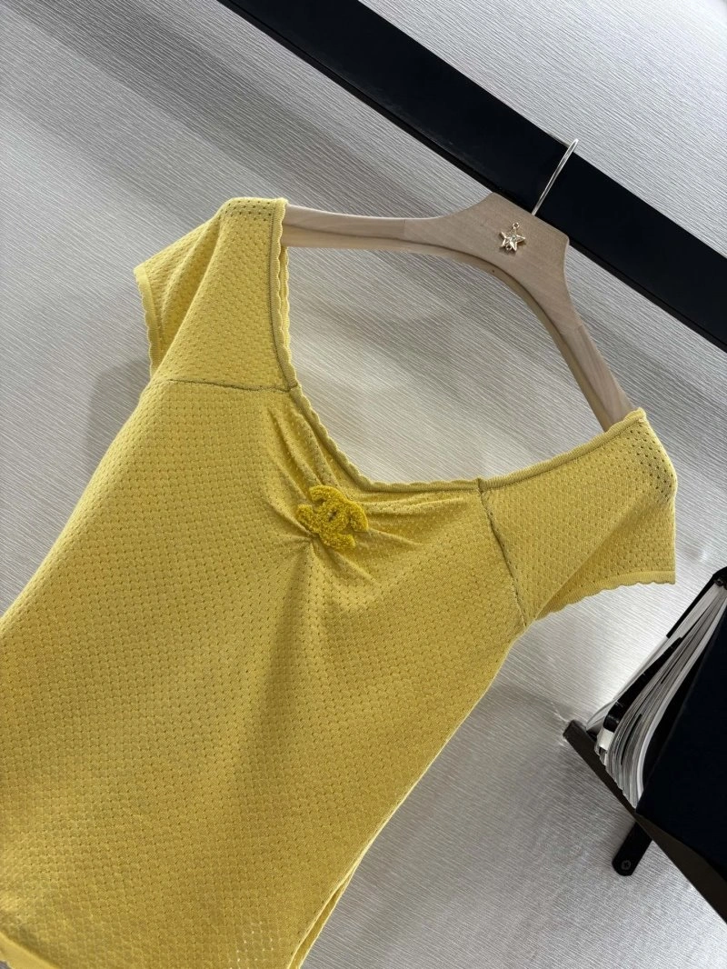 UrbanChic Chanel T-Shirts 109631