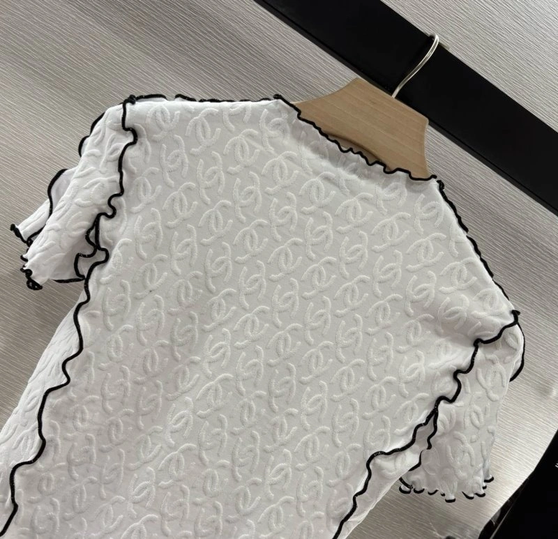 Chanel T-Shirts Stylish 109636
