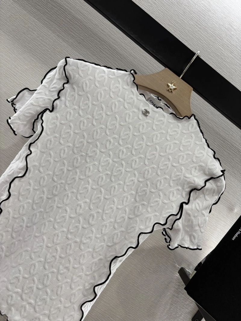 Chanel T-Shirts Stylish 109636