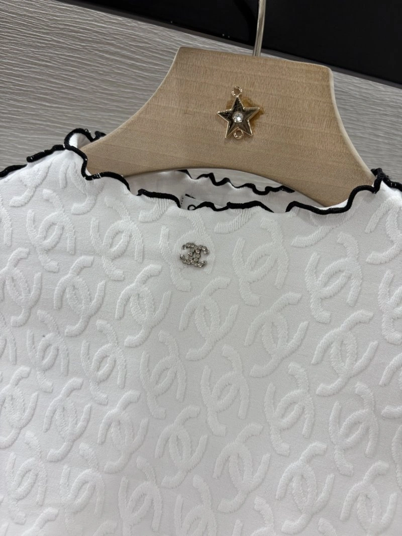 Chanel T-Shirts Stylish 109636