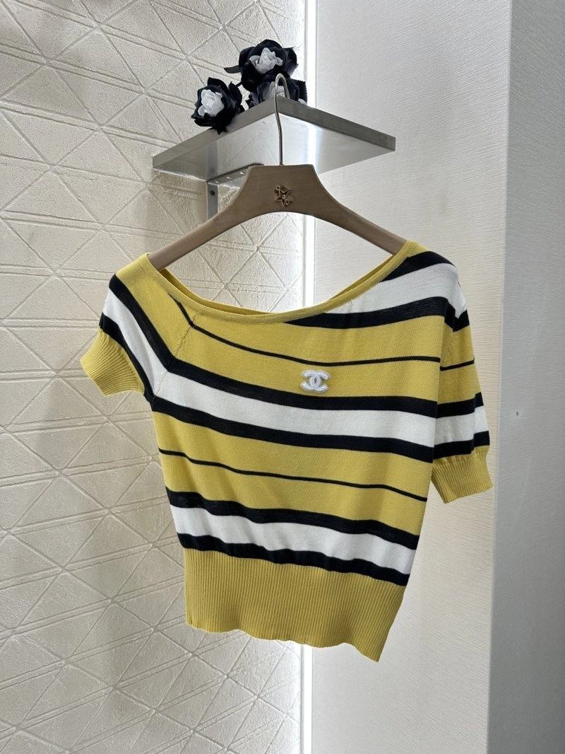 Soft Chanel T-Shirts 109624