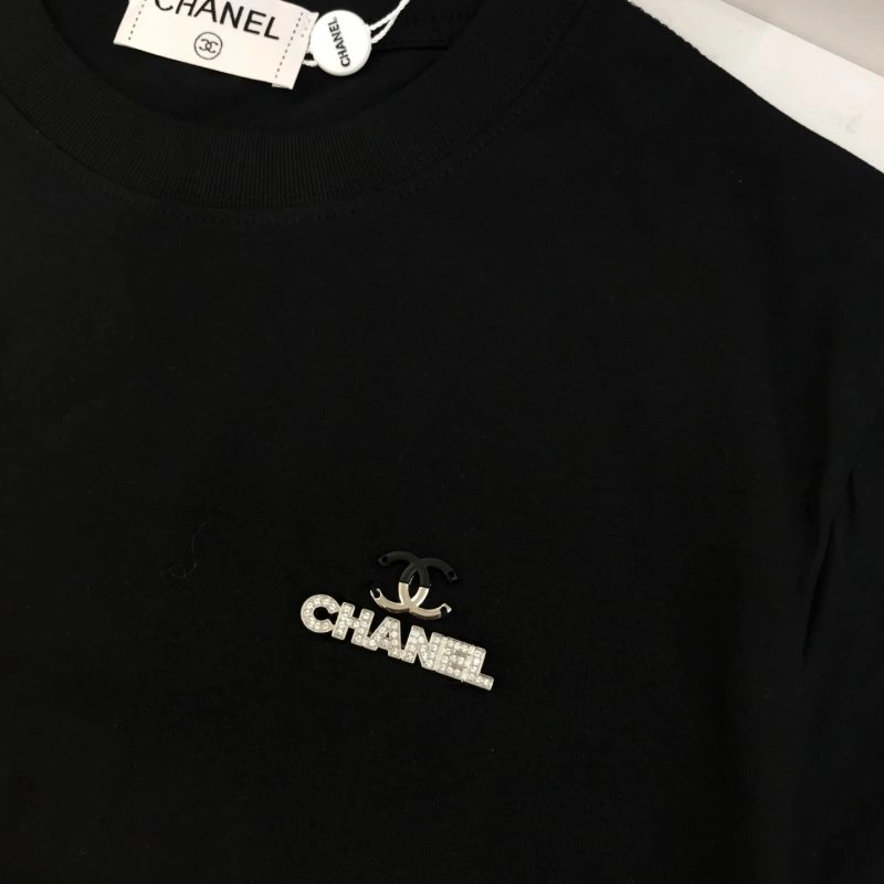 Supportive Chanel T-Shirts 109613